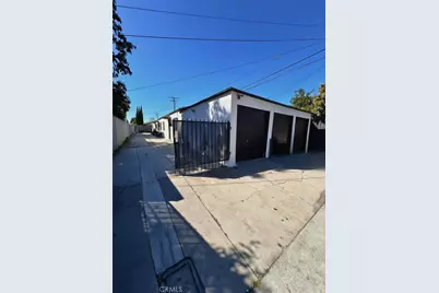 5517 Loma Vista, Maywood, CA 90270 - Photo 1