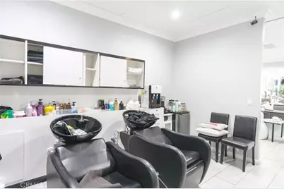 528 E First St #A, Tustin, CA 92780 - Photo 22