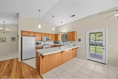 13531 Suncrest Court, Yucaipa, CA 92399 - Photo 10