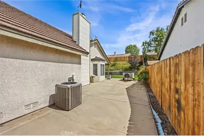 13531 Suncrest Court, Yucaipa, CA 92399 - Photo 32