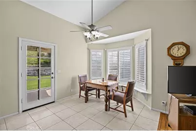 13531 Suncrest Court, Yucaipa, CA 92399 - Photo 8