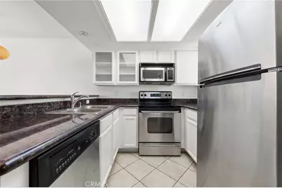 3440 Hathaway Avenue #323, Long Beach, CA 90815 - Photo 12