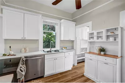 151 N Lincoln, Fullerton, CA 92831 - Photo 16