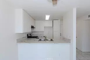 450 E 4th Street, Santa Ana, CA 92701 - Photo 8