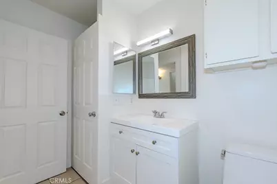 450 E 4th Street #423, Santa Ana, CA 92701 - Photo 16