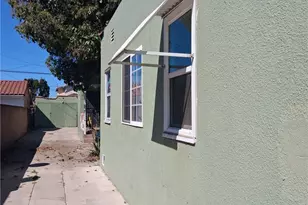 8469 Cypress, South Gate, CA 90280 - Photo 8