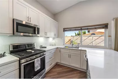 11416 Alder Creek, Corona, CA 92878 - Photo 32