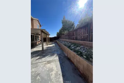 12971 Fawnskin, Hesperia, CA 92344 - Photo 38