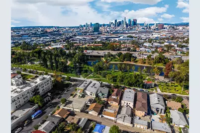 552 S St Louis, Los Angeles, CA 90033 - Photo 52