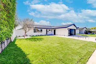 2433 Littleton, Costa Mesa, CA 92626 - Photo 10