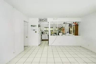 2171 Pomona, Costa Mesa, CA 92627 - Photo 4