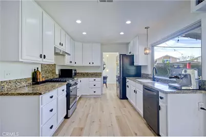 19521 Rainbow Court, Cerritos, CA 90703 - Photo 18