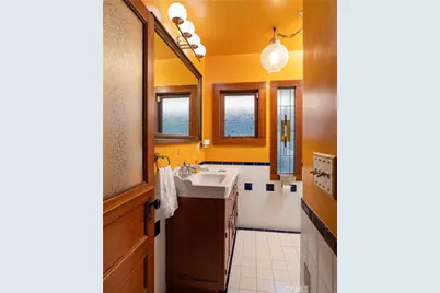 2439 E 6th, Long Beach, CA 90814 - Photo 28