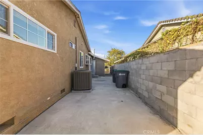 424 W 230th Street, Carson, CA 90745 - Photo 30