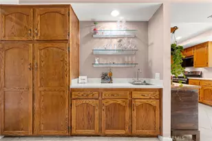 9871 Sunny Cir, Cypress, CA 90630 - Photo 14