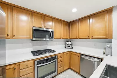 143 Lockford, Irvine, CA 92602 - Photo 10