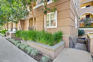 13075 Pacific Promenade, Playa Vista, CA 90094 - Photo 32