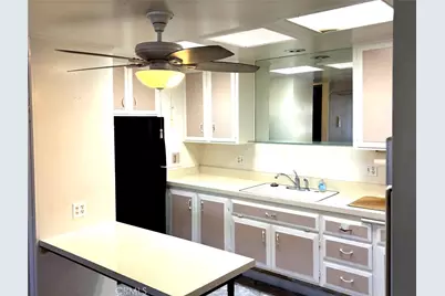 1075 Brookline Road #M9-220E, Seal Beach, CA 90740 - Photo 8