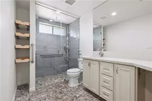 26824 Cir of the Oaks, Newhall, CA 91321 - Photo 18