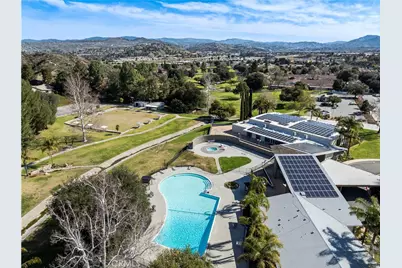 26824 Circle Of The Oaks, Newhall, CA 91321 - Photo 34