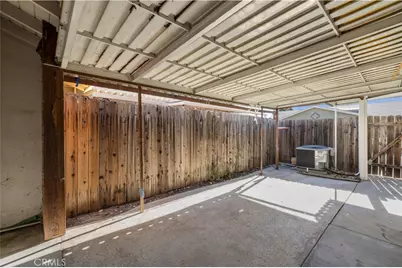 26824 Circle Of The Oaks, Newhall, CA 91321 - Photo 32