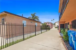 226 W 89th, Los Angeles, CA 90003 - Photo 2
