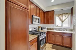 619 E Realty St, Carson, CA 90745 - Photo 10