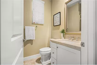 112 Mangrove Banks, Irvine, CA 92620 - Photo 14