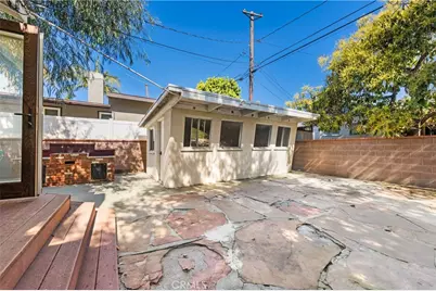 2334 Iroquois Avenue, Long Beach, CA 90815 - Photo 34