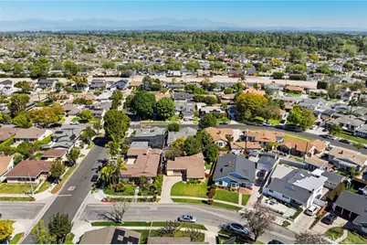 2334 Iroquois Avenue, Long Beach, CA 90815 - Photo 40