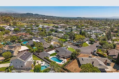 18661 Vale, North Tustin, CA 92705 - Photo 2