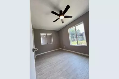 2527 W Third Avenue, San Bernardino, CA 92407 - Photo 14