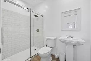 7641 Beck Ave, North Hollywood, CA 91605 - Photo 36