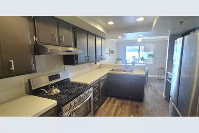7735 Newman Avenue #104, Huntington Beach, CA 92647 - Photo 6