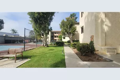 7735 Newman Avenue #104, Huntington Beach, CA 92647 - Photo 16
