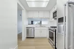 955 E 3rd St, Long Beach, CA 90802 - Photo 16