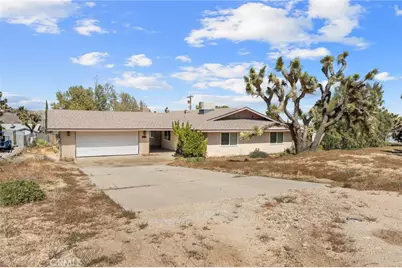56620 Hidden Gold Drive, Yucca Valley, CA 92284 - Photo 2