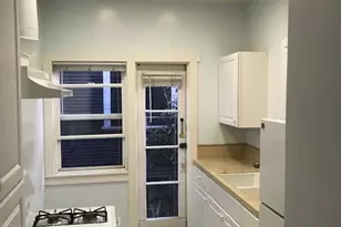 1025 Locust Ave, Long Beach, CA 90813 - Photo 32