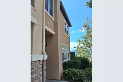 15435 Park Point #108, Lake Elsinore, CA 92532 - Photo 2
