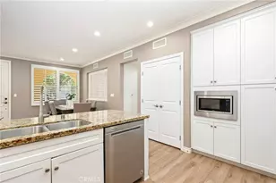 59 Kempton, Irvine, CA 92620 - Photo 10