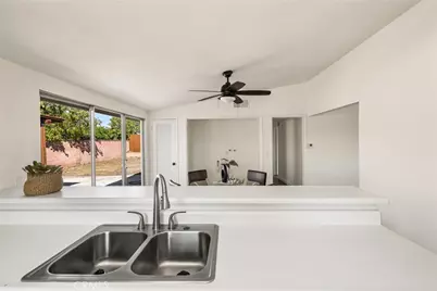 1311 Oak, Santa Ana, CA 92707 - Photo 10