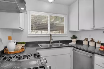 13451 1/4 Village, Cerritos, CA 90703 - Photo 18