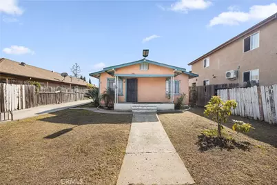 146 W 113th Street, Los Angeles, CA 90061 - Photo 2