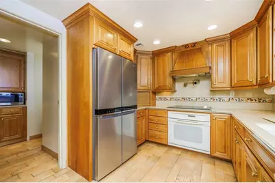 525 E Seaside Way #807, Long Beach, CA 90802 - Photo 18