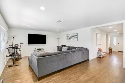 15115 Courtney Lane, Lake Elsinore, CA 92530 - Photo 8