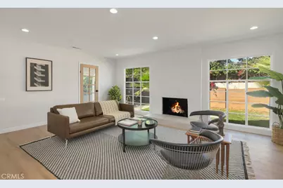 16125 Haynes Street, Van Nuys, CA 91406 - Photo 2