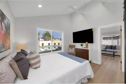 8326 Fontainbleau Way, Cypress, CA 90630 - Photo 22