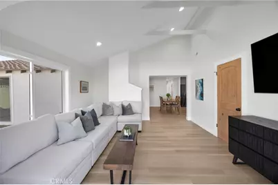 8326 Fontainbleau Way, Cypress, CA 90630 - Photo 22