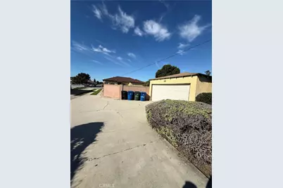 8762 8764 La Salle, Cypress, CA 90630 - Photo 2