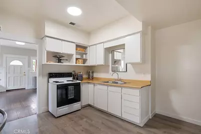 637 E Van Bibber, Orange, CA 92866 - Photo 18
